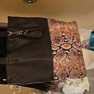 Stunning Ann Taylor all Leather tote NEW